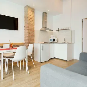 Bcnstop Parc Gueell 3* Барселона